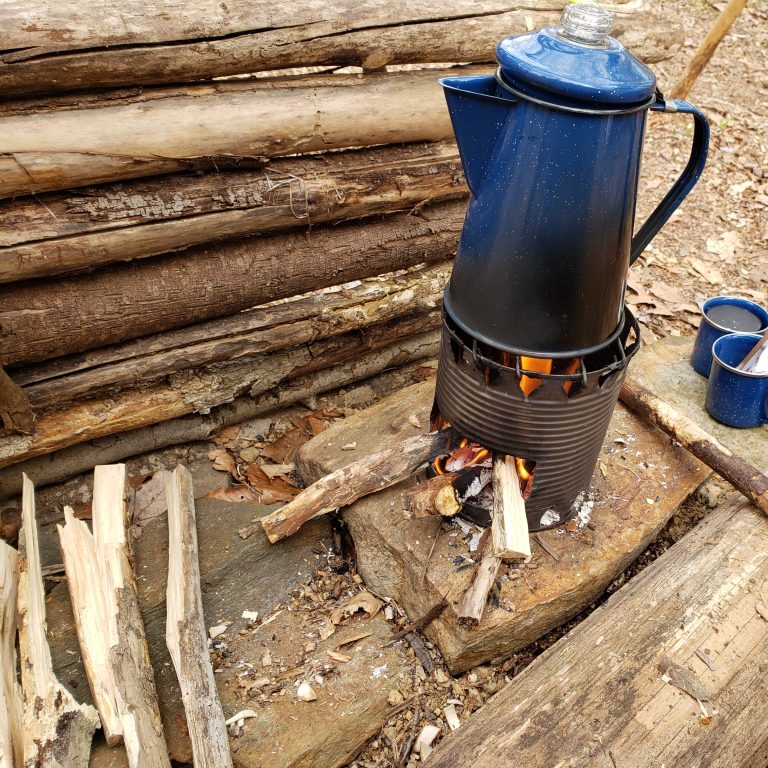 Creative Outlets: The Hobo Stove, 
